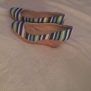 Multi colored blue wedge shoe